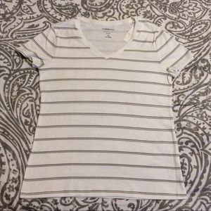 V Neck SS Tee